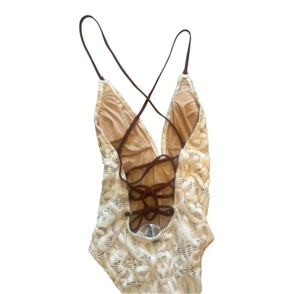 NWT Nanette Lapore Lace Swimsuit Size Medium (M) - Picture 5 of 10